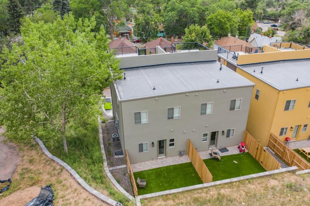 4Bd Home W Rooftop Patio Fire Pit & Mountain Views Colorado Springs Exterior photo